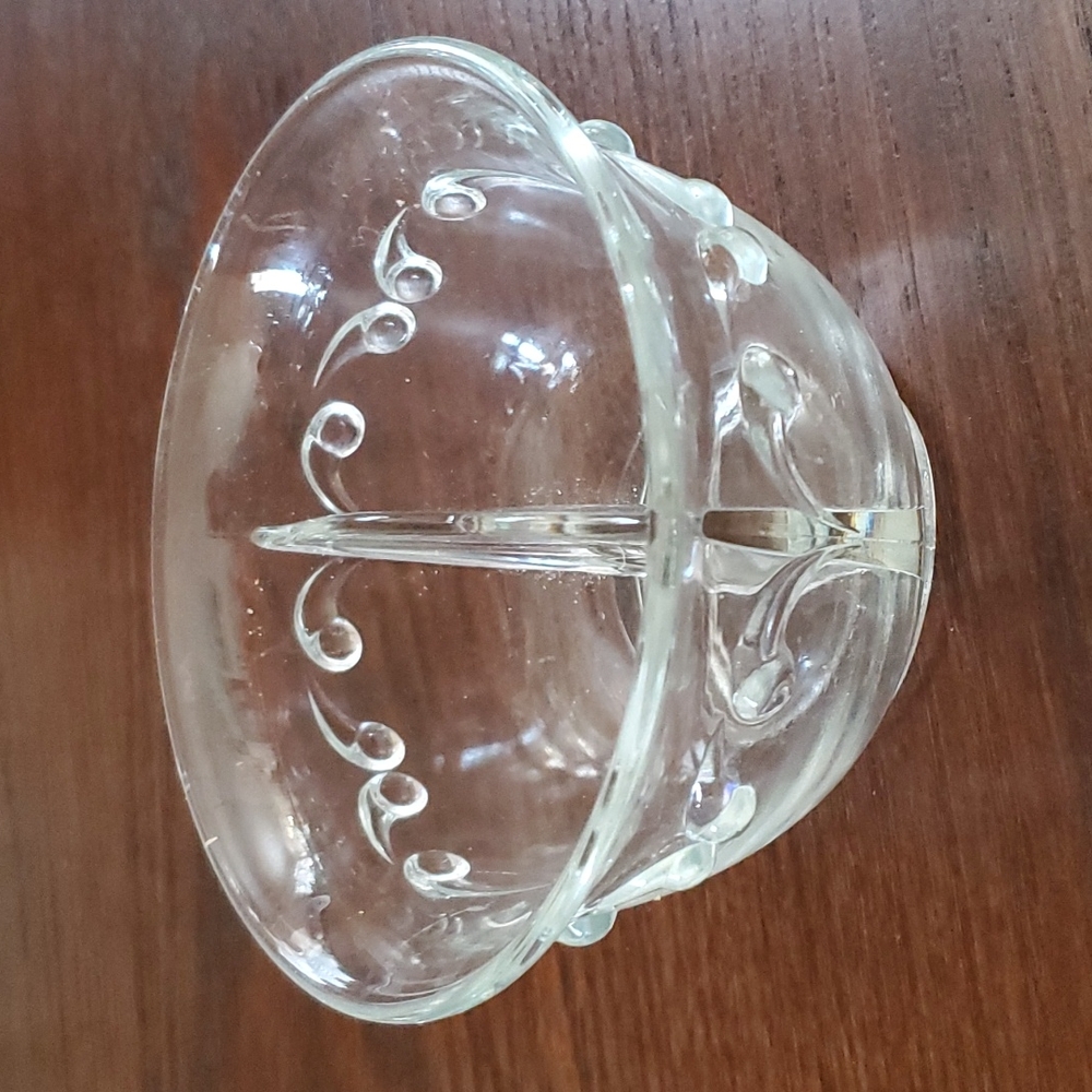VINTAGE GLASS PRESERVE BOWL.
